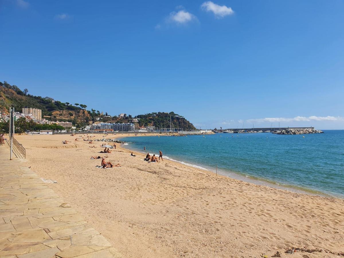 Habitacion Delante De La Playa Blanes Exterior photo